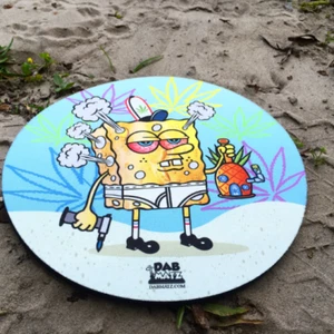 Spongeglob Parody Mousepad - 7.5 inch circle mousepad - Stoner Art 420 gift - Picture 1 of 1