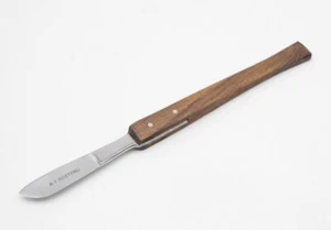 chirurgisches Skalpell, anatomisch, mit Holzgriff - Bild 1 von 1