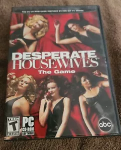 Desperate Housewives The Game (PC, 2006) Complete 2 Disc Box With Manual - Picture 1 of 10