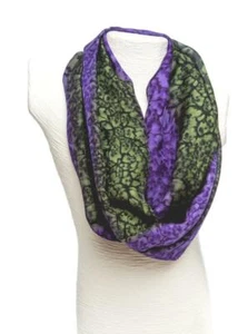 Ladycrow Handpainted Salt Water Dyed Habotai Silk Scarf - Purple Heather - Picture 1 of 1
