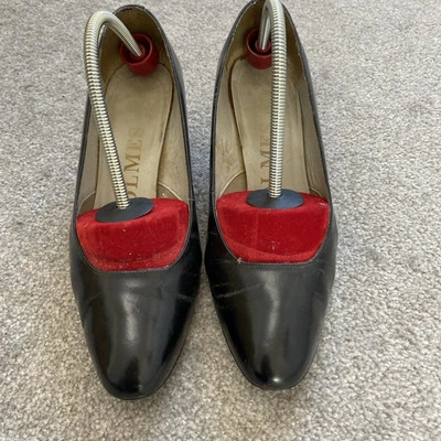 Zapatos de corte Holmes vintage años 80 para mujer charol negro 2” tacón bajo Reino Unido 4 Foto 1 de 4