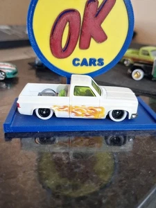 Hotwheels Custom 83 Chevy Silverado Wheelswapped And Loose With Flames - Picture 1 of 6