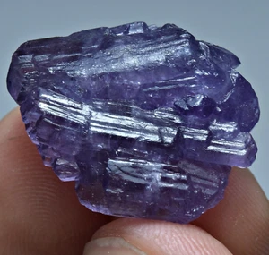 133 Ct Fluorescent Violet Purple Scapolite Crystals Lot from Afghanistan - Picture 1 of 10