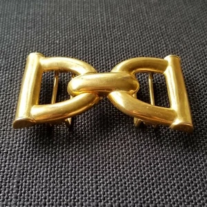 VTG DESIGNER SIGNED Douglas Paquette GOLD BUCKLE Retro 80s 90s Runway MODERNIST - Picture 1 of 11