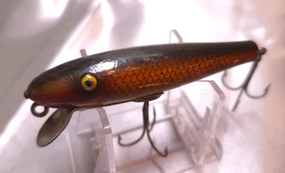 Señuelo de pesca vintage Paw Paw Gold Scale Junior Pike Minnow madera con ojo de tachuela Foto 1 de 4