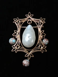 Vintage Faux Barock Perlen Brosche Hänger Glasperlen goldfarben gerahmt - Bild 1 von 11