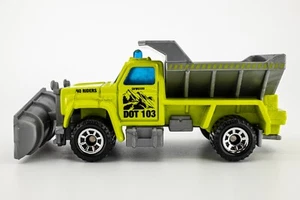 2000 Matchbox #79 Chevy® Highway Maintenance Truck SAFETY YELLOW | MINT - Picture 1 of 1