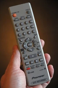 Genuine! Pioneer VXX3050 DVD Recorder remote Control - Picture 1 of 8