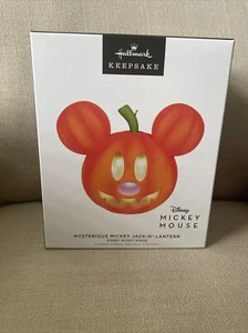2023 2024 Hallmark Disney Halloween Mysterious Mickey Jack O Lantern Pumpkin - Picture 1 of 1