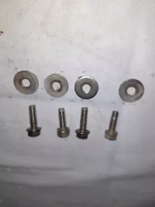 1996 Kawasaki 900 ZXI GREEN REAR GRAB HANDLE BOLTS ,6X20 150R0620 - Foto 1 di 3