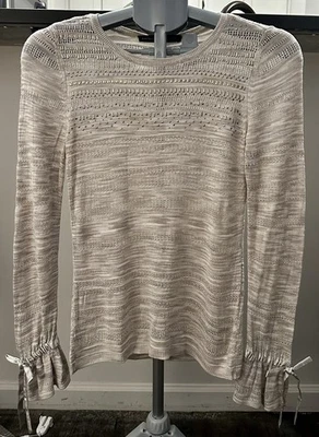 White House Black Market Light Sweater Small Foto 1 de 4