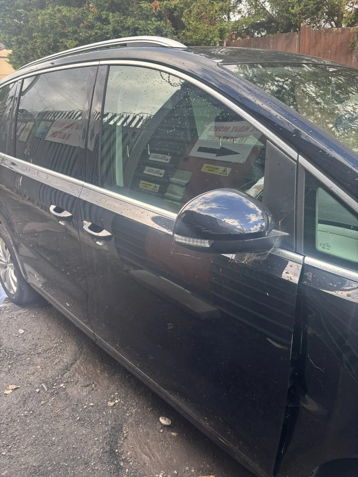 AUDI A3 S3 2.0 TFSI EJE CARDÁN EJE HÉLICE HATCHBACK 5 PUERTAS 2013 - 2019 5Q0521101AJ Foto 1 de 1