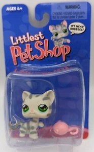 Littlest Pet Shop single cat with pink toy mouse - gray tabby short-hair kitty - Picture 1 of 2