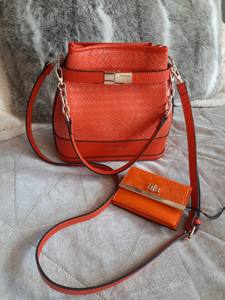 Lovely River Island Orange Weave Bucket Bag And Purse BNWOT - Image 1 of 4