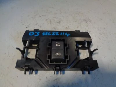 Interruptor de techo corredizo Discovery 3 con carcasa Land Rover 2004 a 2009 Foto 1 de 4