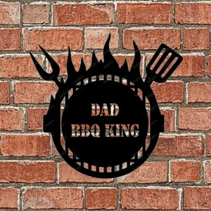 BBQ KING garden wall sign personalised with fixings - Picture 1 of 4