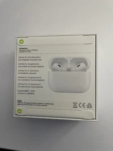 Apple AirPods Pro 2. Generation mit MagSafe kabelloser Ladehülle **VERSIEGELT** - Bild 1 von 4