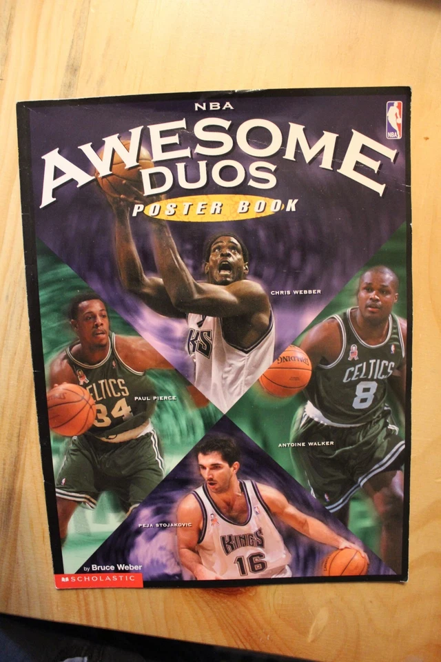 Libro de póster de dúos impresionantes de la NBA 2002-Chris Weber-Antoine Walker-Paul Pierce-Nolabel Foto 1 de 1