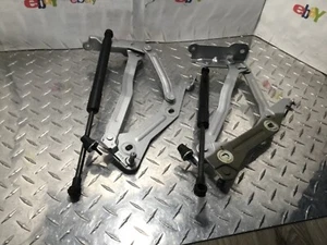 2015 FORD MUSTANG ROUSH RS2 OEM TRUNK HINGES  W/ SHOCKS (PAIR)  - Foto 1 di 6