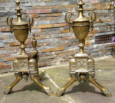 C1880 Victoriano Pies con pezuñas Clásico Estilo Adán Bronce Chenets Andirons Foto 1 de 4
