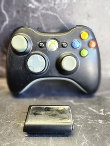 Microsoft Xbox 360 Wireless Controller Schwarz und Grau Getestet Funktioniert - Bild 1 von 5