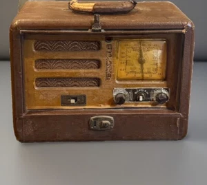 Antique Lafayette Superhet Radio Reciever C125 Broadcast Shortwave UNTESTED RARE - Picture 1 of 21