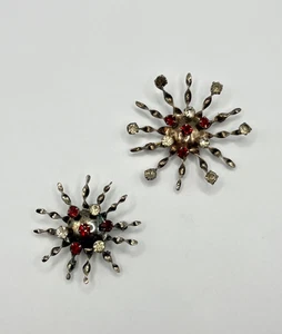 Spille vintage con strass Atomic Starburst ~ anni '50 strass rossi e trasparenti - Foto 1 di 10