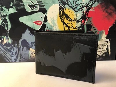 Official Licensed Bioworld DC Comics Batman Symbol Insignia Bi-Fold Wallet BNWT - Image 1 of 4