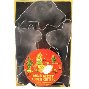 Vintage Fox Run Craftsmen Cookie Cutter Original Box Wild West Large - Picture 1 of 3