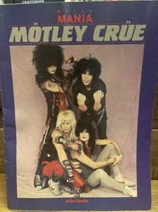 Metal Mania Motley Crue Book Phil Tene  Robus Books 1984 Collectible - Picture 1 of 2
