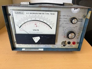Levell TM3B A.C Microvoltmeter (3) - Bild 1 von 2