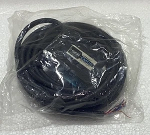 OMRON ZX1-LD600A81 / ZX1LD600A81 SENSOR (FAST SHIPPING) - Picture 1 of 3