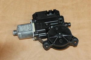 Motore finestrino auto 3 porte sinistra Regno Unito VW Polo 2010 6R0959801DK Z03 nuovo ricambio originale - Foto 1 di 2