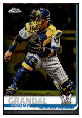 2019 Topps Chrome Update #17 Yasmani Grandal Milwaukee Brewers - Image 1 of 2