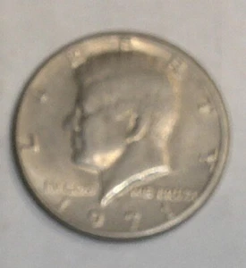 1971 D Kennedy Half Dollar - Picture 1 of 1