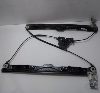 2005-2015 Nissan Titan FRONT RIGHT Power Window Regulator OEM - Image 1 of 4