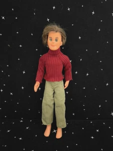 Vtg 1973 Mattel Sunshine Family Dad Steve w/ Ribbed Shirt & Khaki Pants 9" - Picture 1 of 8