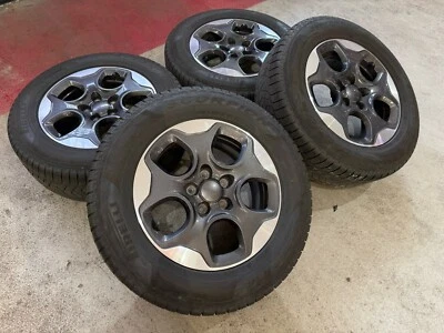4x Jeep Renegade Alufelgen Winterreifen Pirelli 215 65 R16 98H 735577528 - Bild 1 von 4