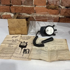 Vintage Hoyt Model  665 Battery Tester With Manual And Original Box. Untested - Picture 1 of 5