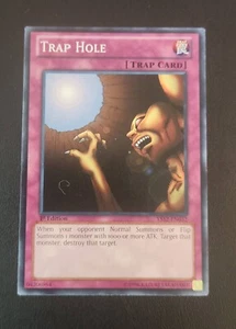 Trap Hole - First Edition - Yugioh Trap Card - Vintage - Picture 1 of 1