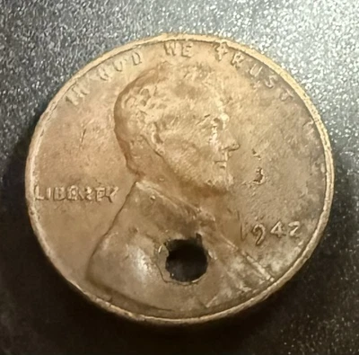 1947 Lincoln Wheat Cent Rear Lamination ~ Off Center ~ Multiple Errors - Image 1 of 3