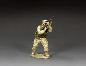 KING & COUNTRY BLACK HAWK DOWN BHD005 U.S. ARMY RANGER FIRING UPWARD WITH M16A2 - Bild 1 von 4