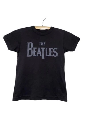 FREE SHIPPING! Kids JUNK FOOD The Beatles Band Tee (Size XS) - Imagem 1 de 4
