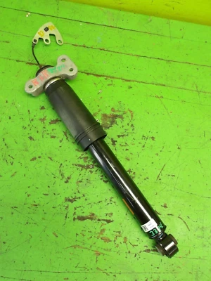 16 17 18 19 20-23 Chevrolet Camaro Right Rear Shock Absorber Strut W/Mount OEM — 第 1/4 张图片