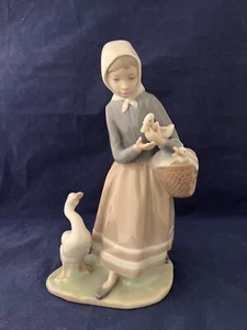 LLADRO Daisa "Shepherdess with Ducks" Figurine # 4568, 9 1/2" Tall IOB - Imagen 1 de 8