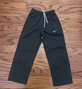 Boys Size Small Charcoal Gray Nike Track Pants - Picture 1 of 3