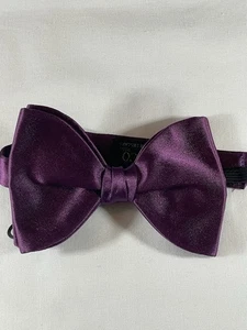 Vintage 70er Jahre Maulbeer/Lila Satin breite vorgebundene Fliege - Acko  - Bild 1 von 2