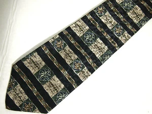 Geoffrey Beene Mens Necktie Tie Beige Green Geometric Striped 58" - Picture 1 of 4