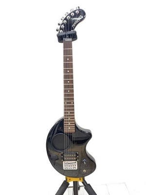 Guitarra Eléctrica Fernandes Zo-3 Amplificador Integrado Sistema Negro 1h Usado Foto 1 de 4