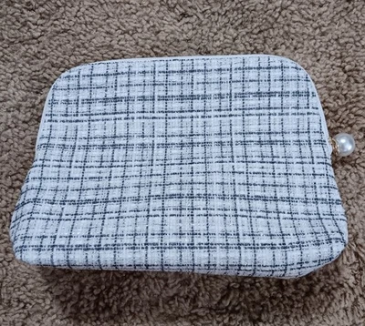 Женская на молнии вокруг белый блестящий макияж дорожная сумка - Изображение 1 из 4